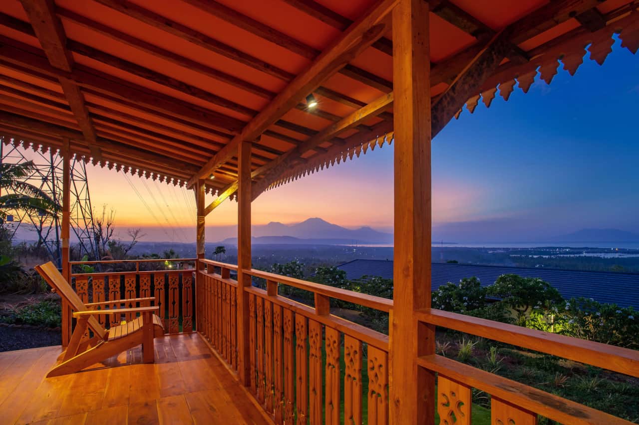Volcano sunset views and sea view from your verandah