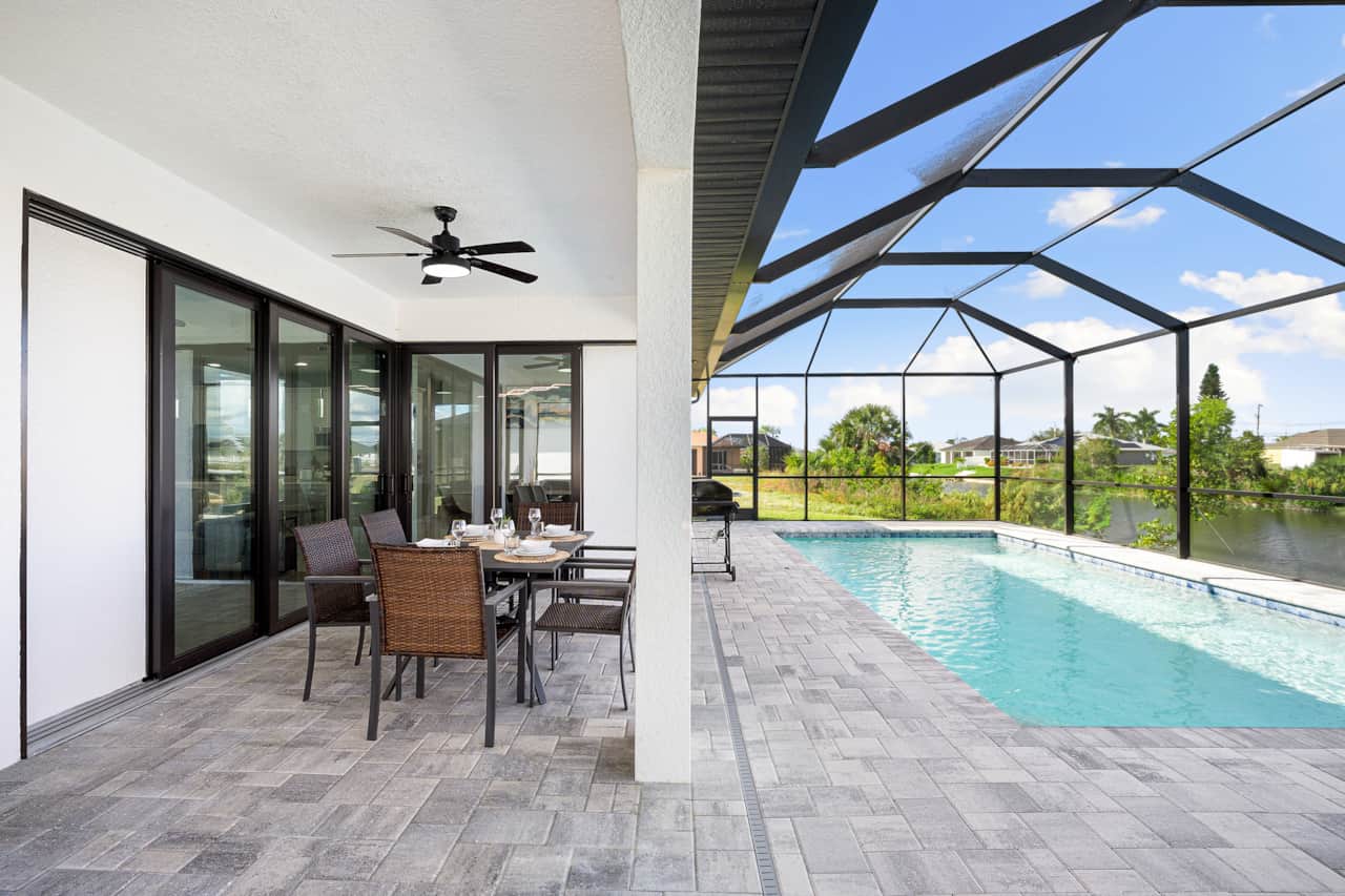 NEW SEASIDE VILLA