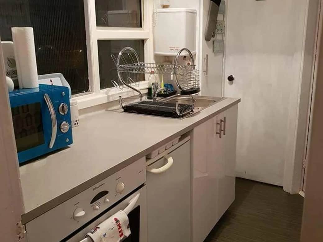 Kitchen (2)