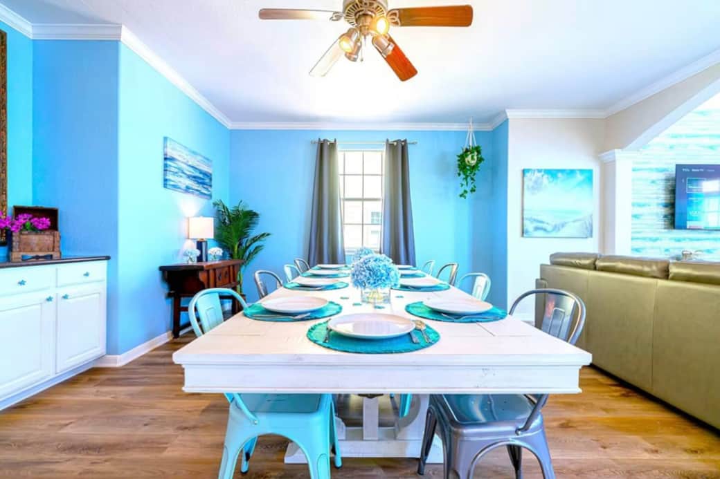 16 Enjoy dinner with a view at one of our two spacious dining tables. 10-12 folks at main table