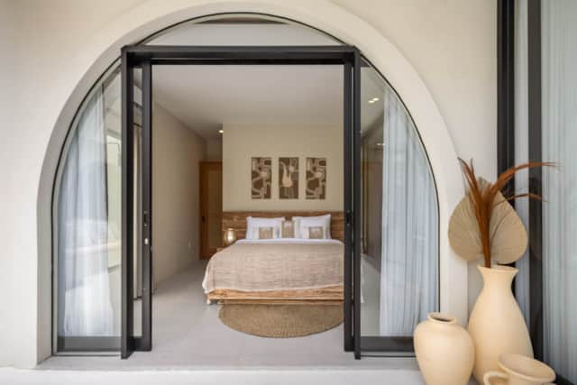 Bali villa poolside