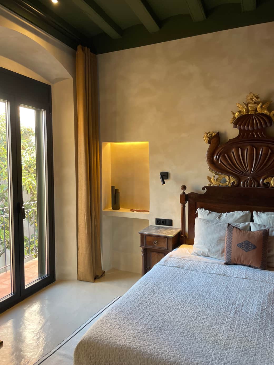 King Room with garden view