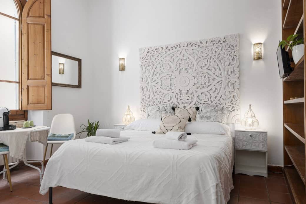 Camera da letto con letto matrimoniale Camera da letto con letto matrimoniale