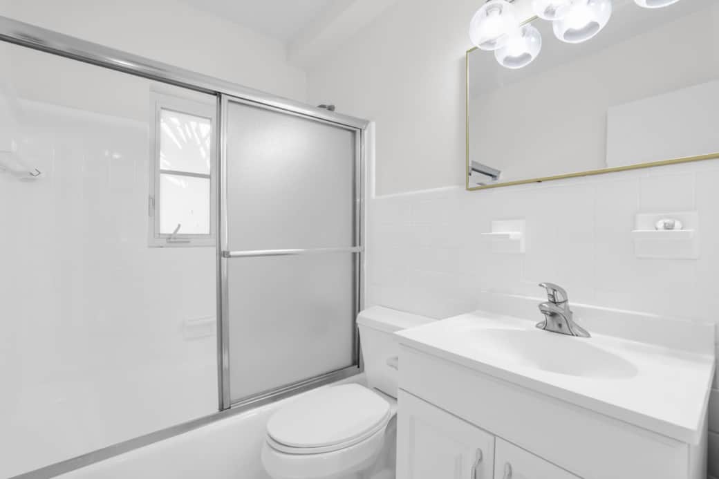 Bathroom Bathroom