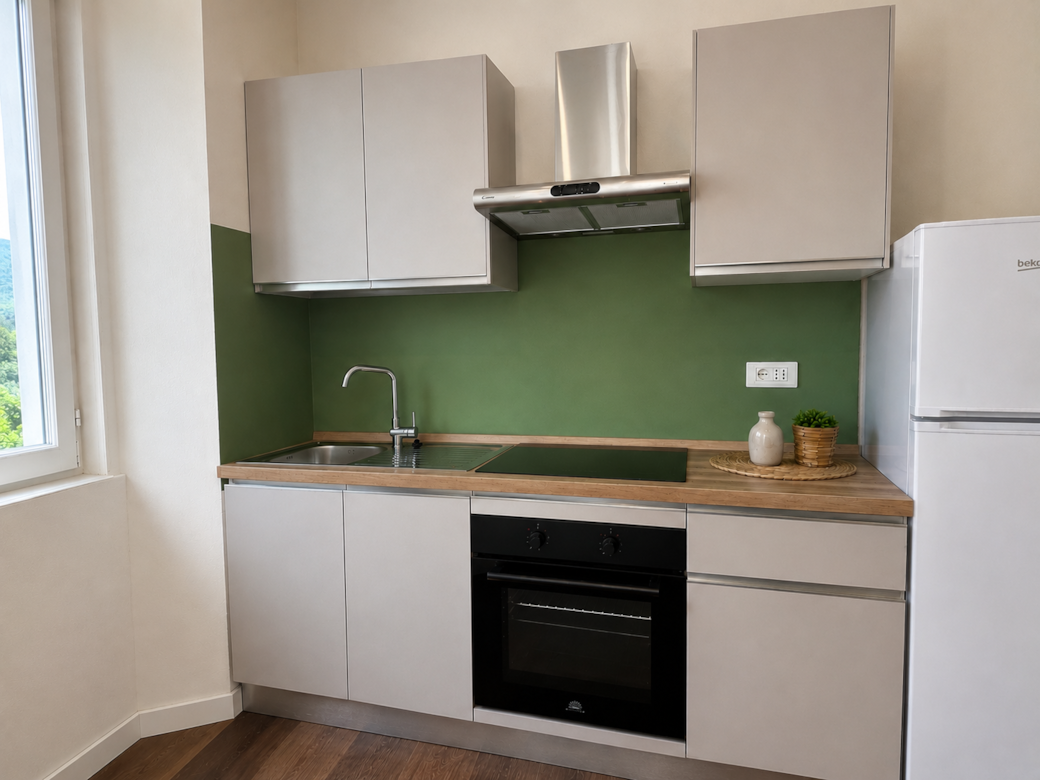 6 castagno cucina