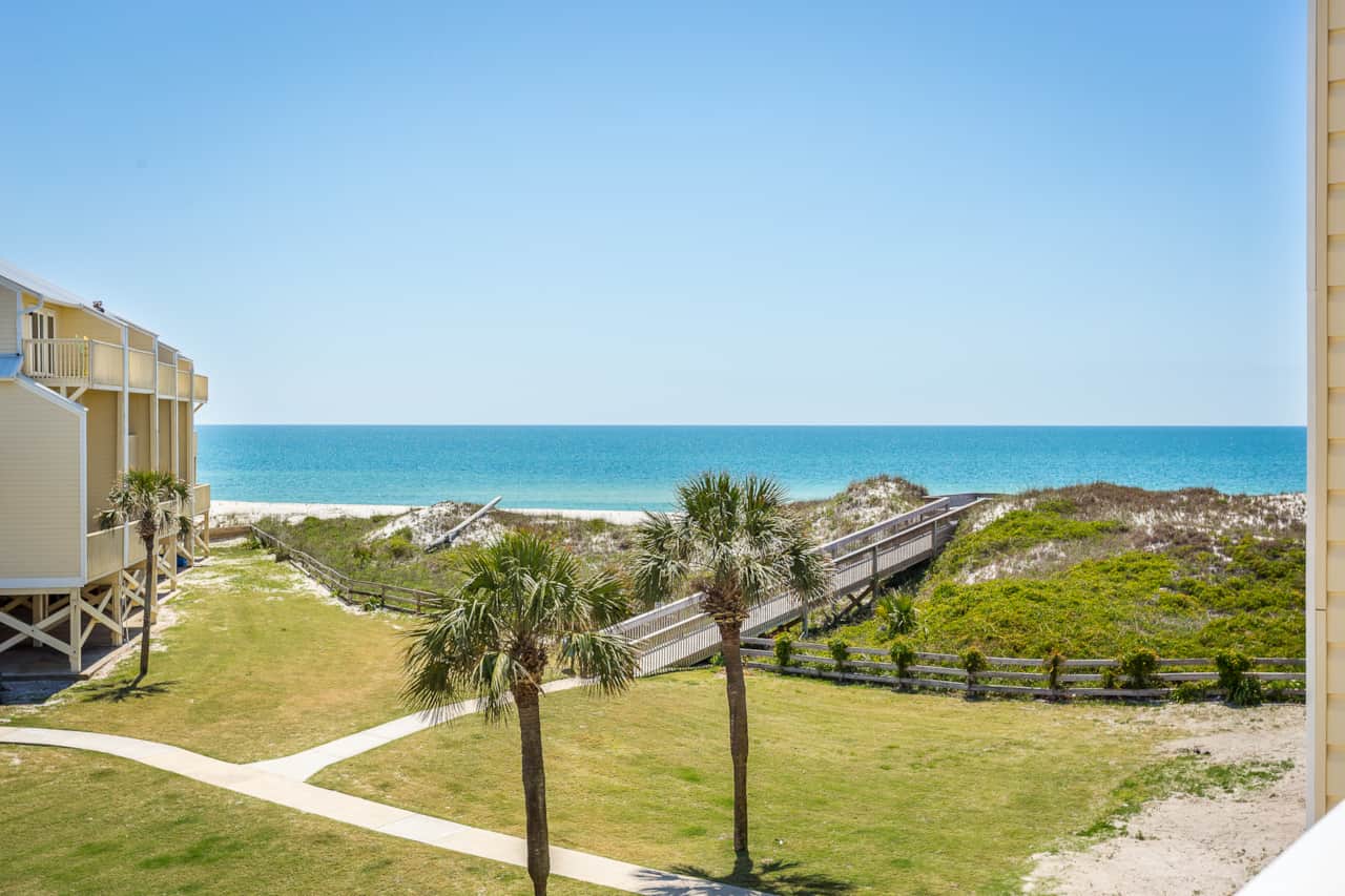 646 Seacliff Dr-38