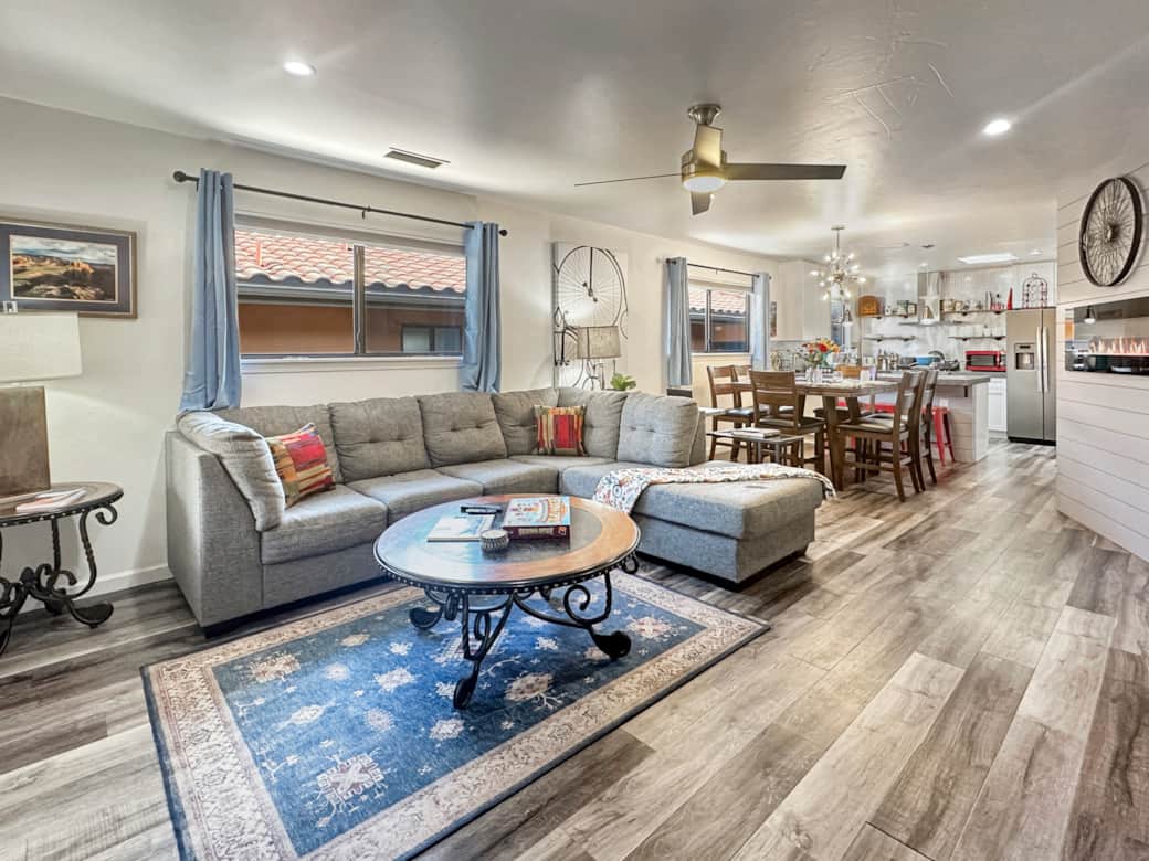 Living room6