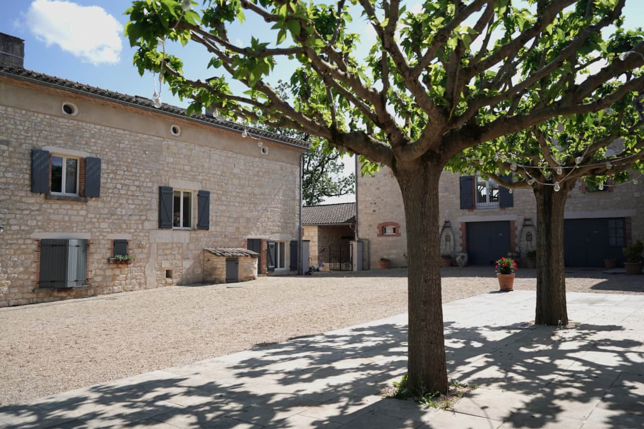 Cour Interieur