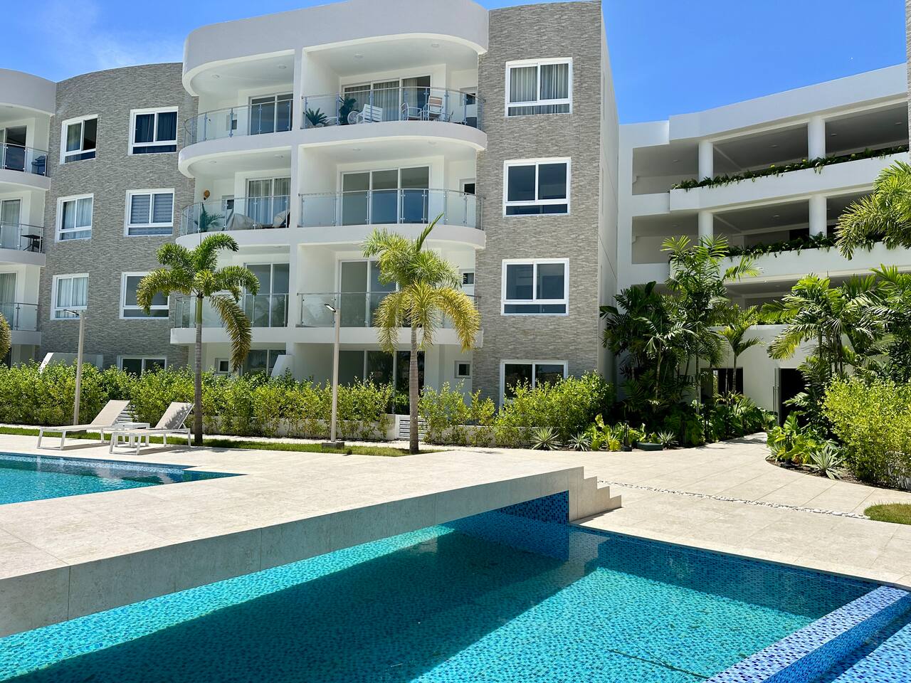 2 Bedrooms condo 4th Floor Prados Punta Cana photo 5