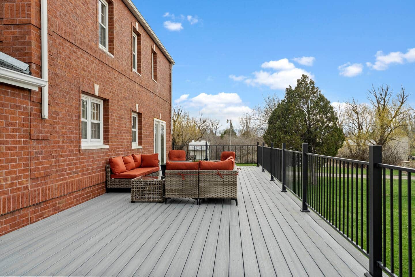 Bondline Home twin bedroom