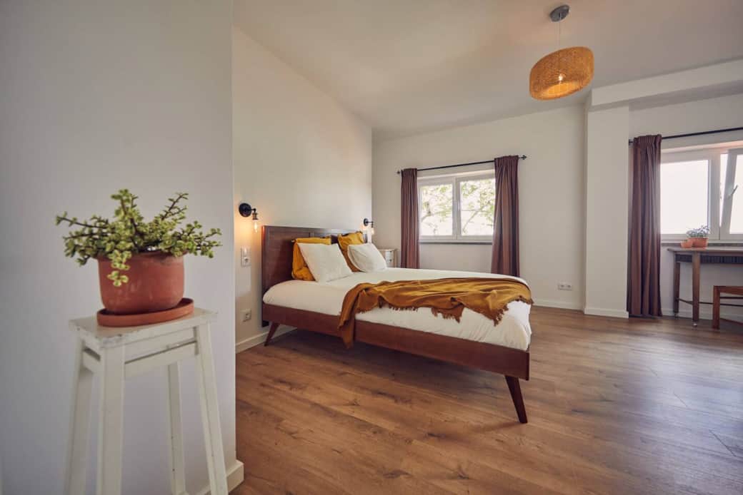 The Spacious and Light Valley room with comfy kingsize bed The Spacious and Light Valley room with comfy kingsize bed