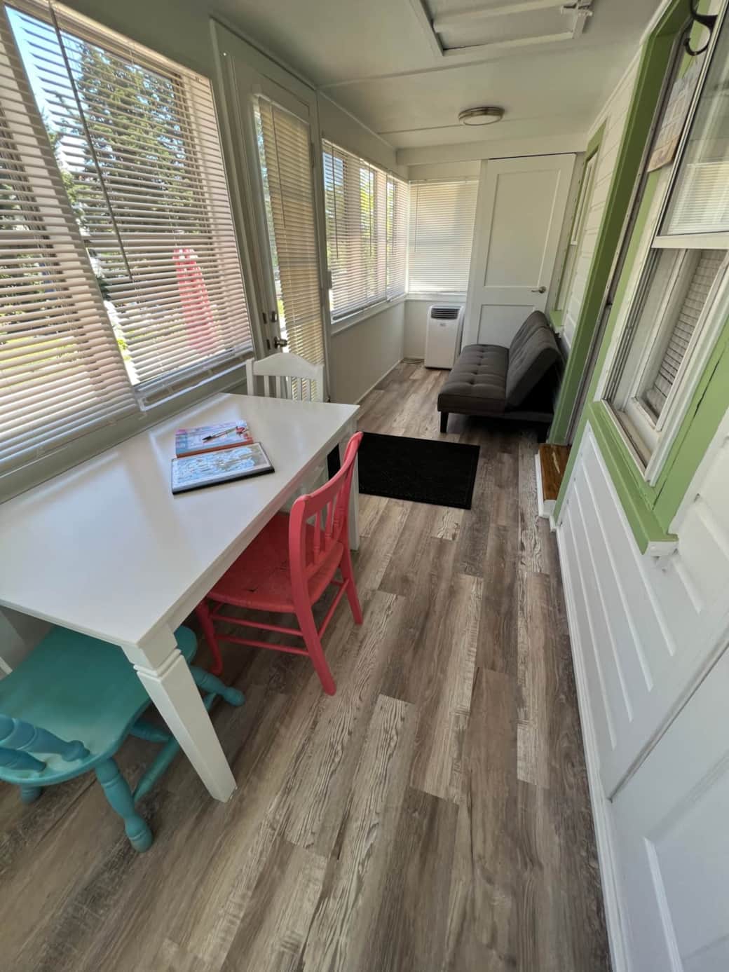 Enclosed porch with twin futon and A/C Enclosed porch with twin futon and A/C