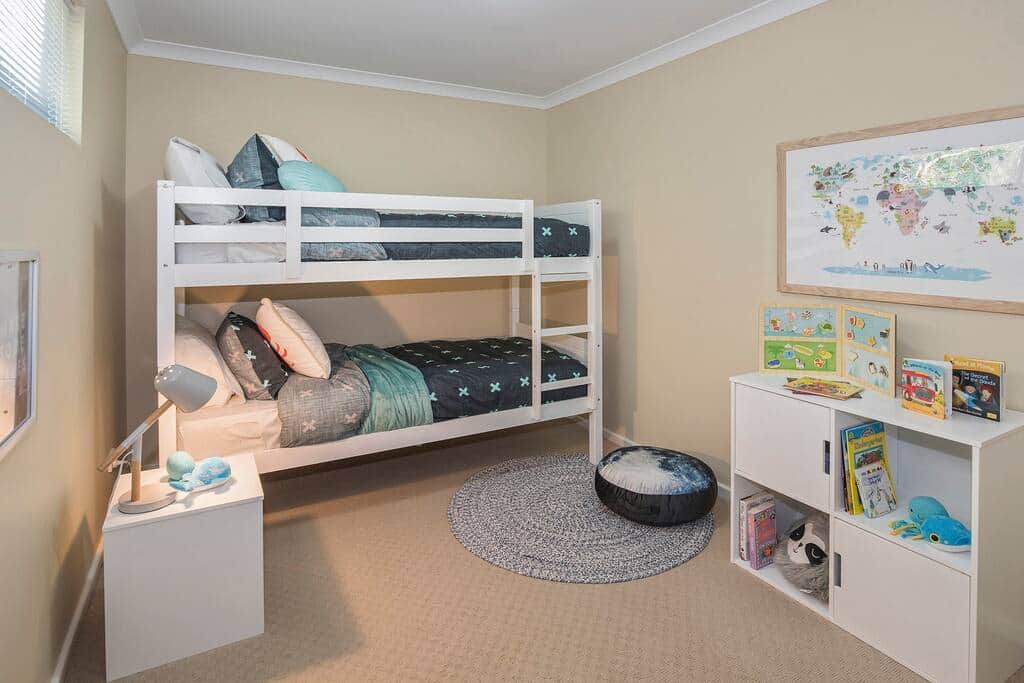 Bunk bed Upstairs