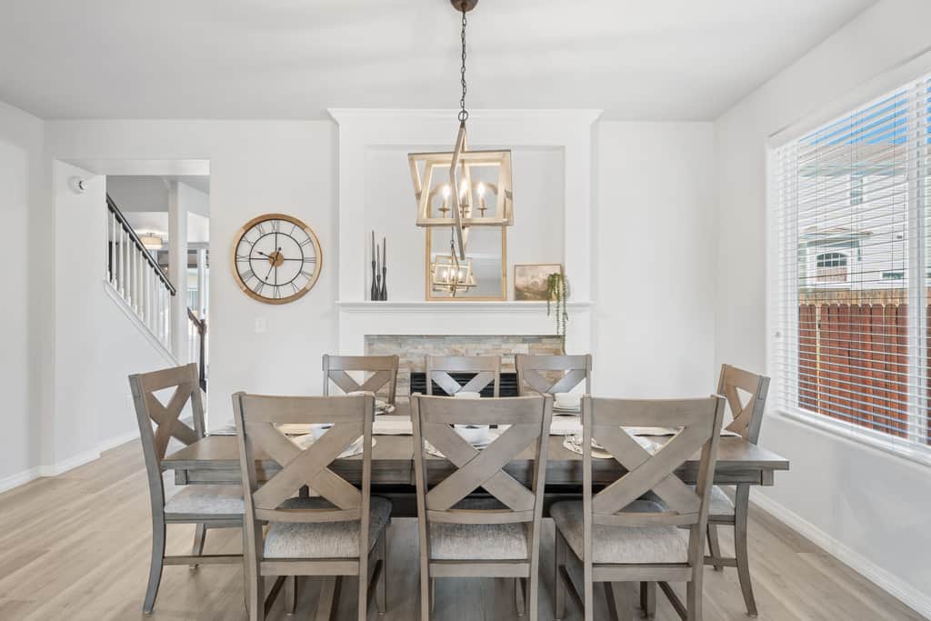 A fun family meal awaits!