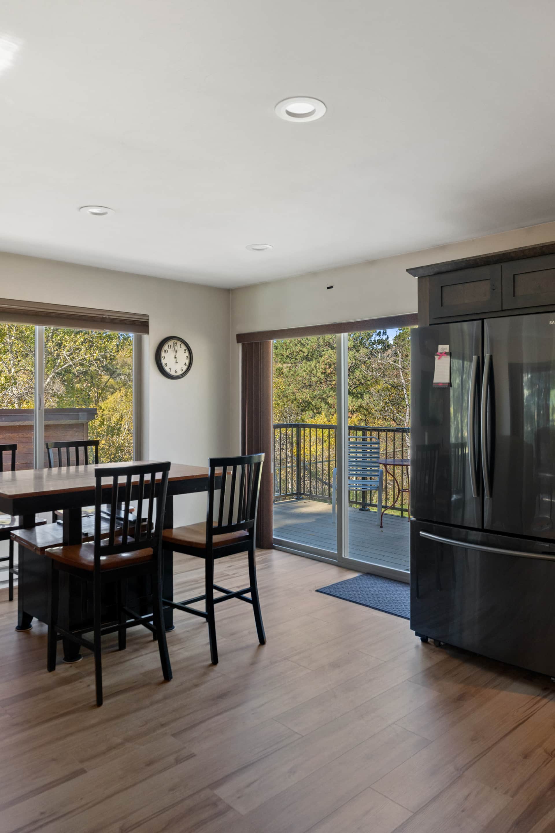 The Earl — gallery photo 18 of 33