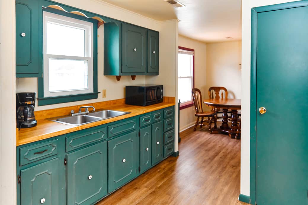 Full Kitchen Full Kitchen