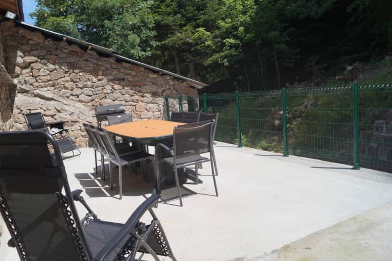 Terrasse avec accès à la forêt 