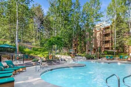 Af80bd0f af3c 4d10 9194 2b309bf145e0