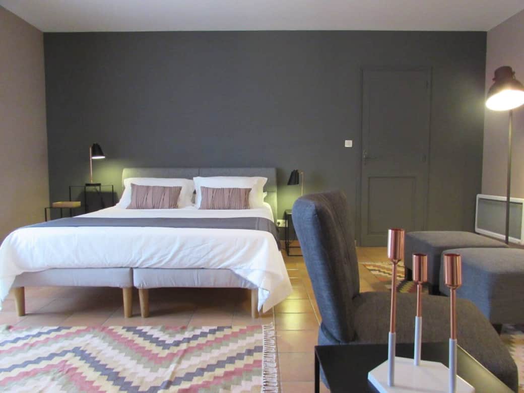 Grande chambre 4 parentale niveau jardin