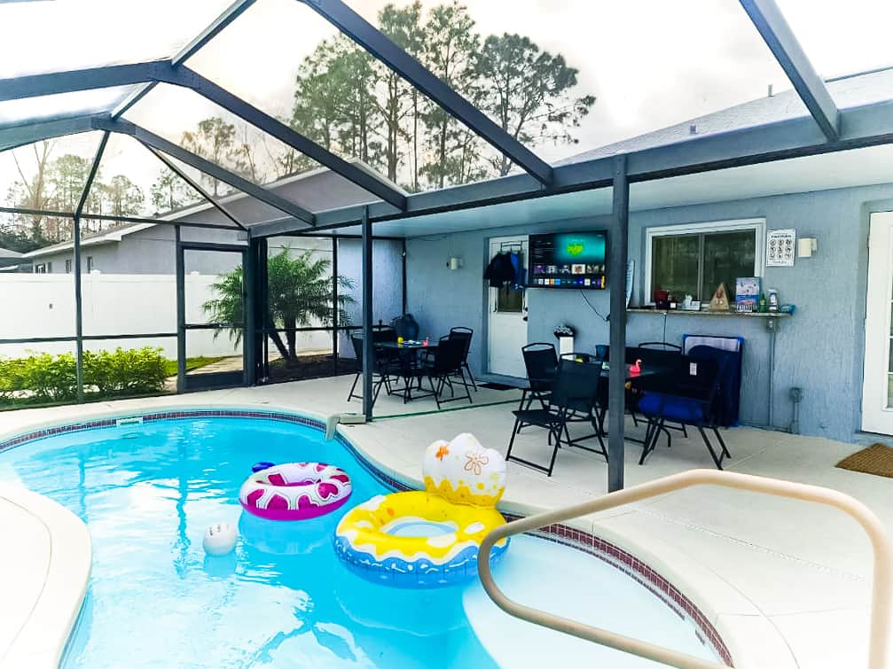 Relax & watch outdoor TV in the backyard Relax & watch outdoor TV in the backyard