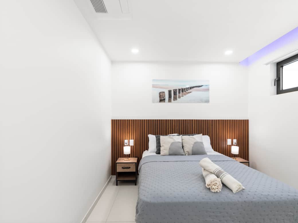 D S C01831 D S C01831