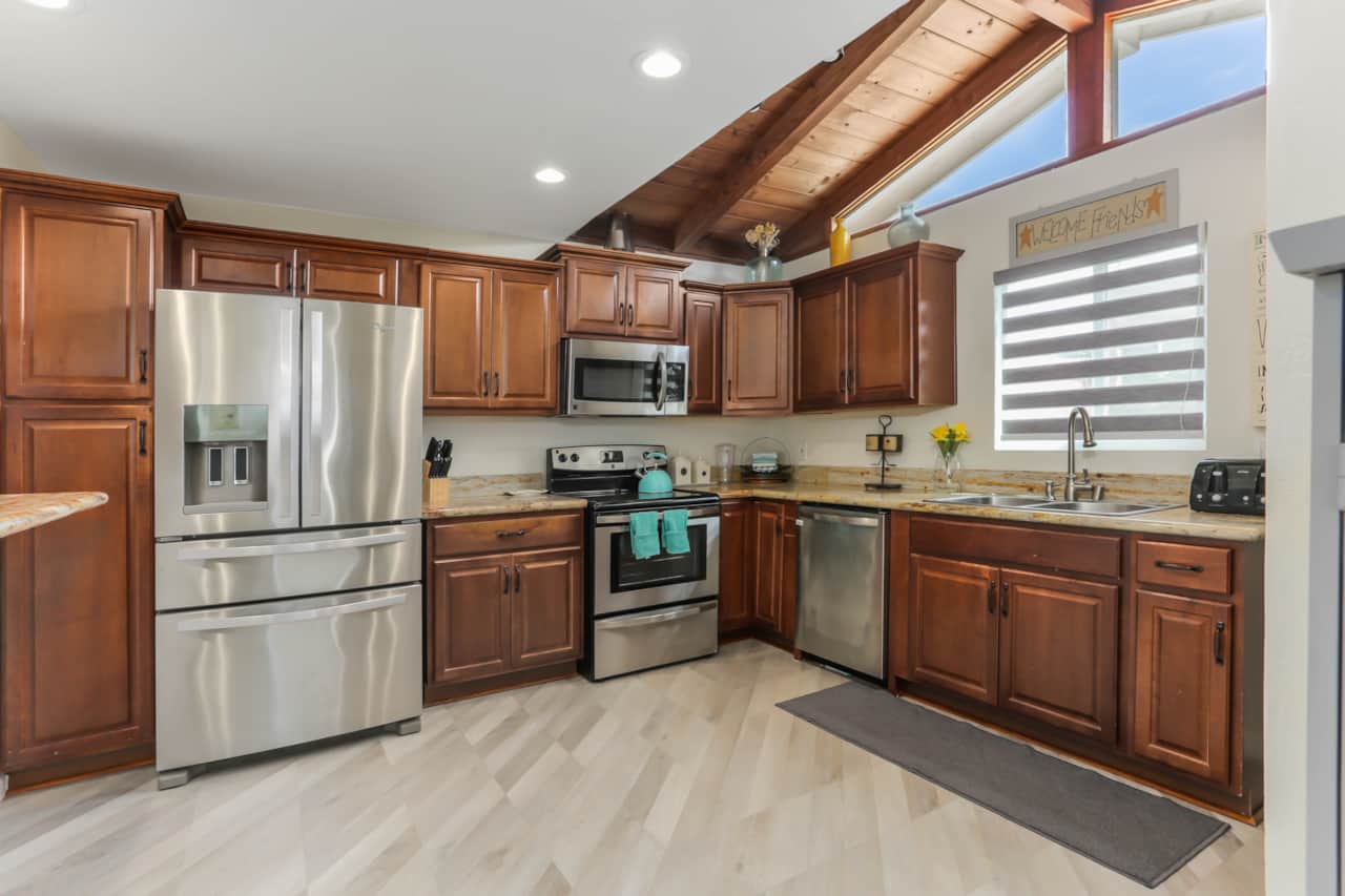 Spacious Kitchen