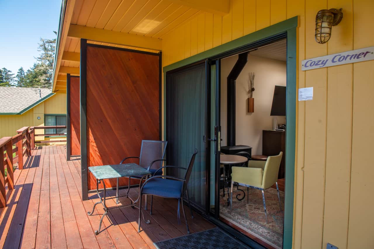 Cozy Corner Deck
