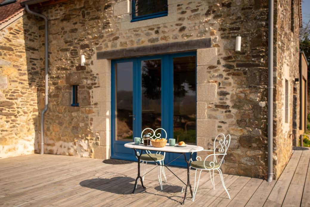 La terrasse à l'Écrin de Saint Léo