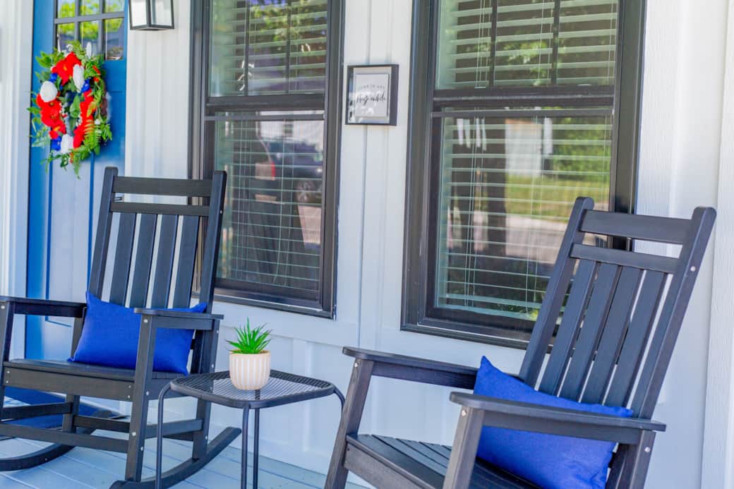 Come In and Stay a While!