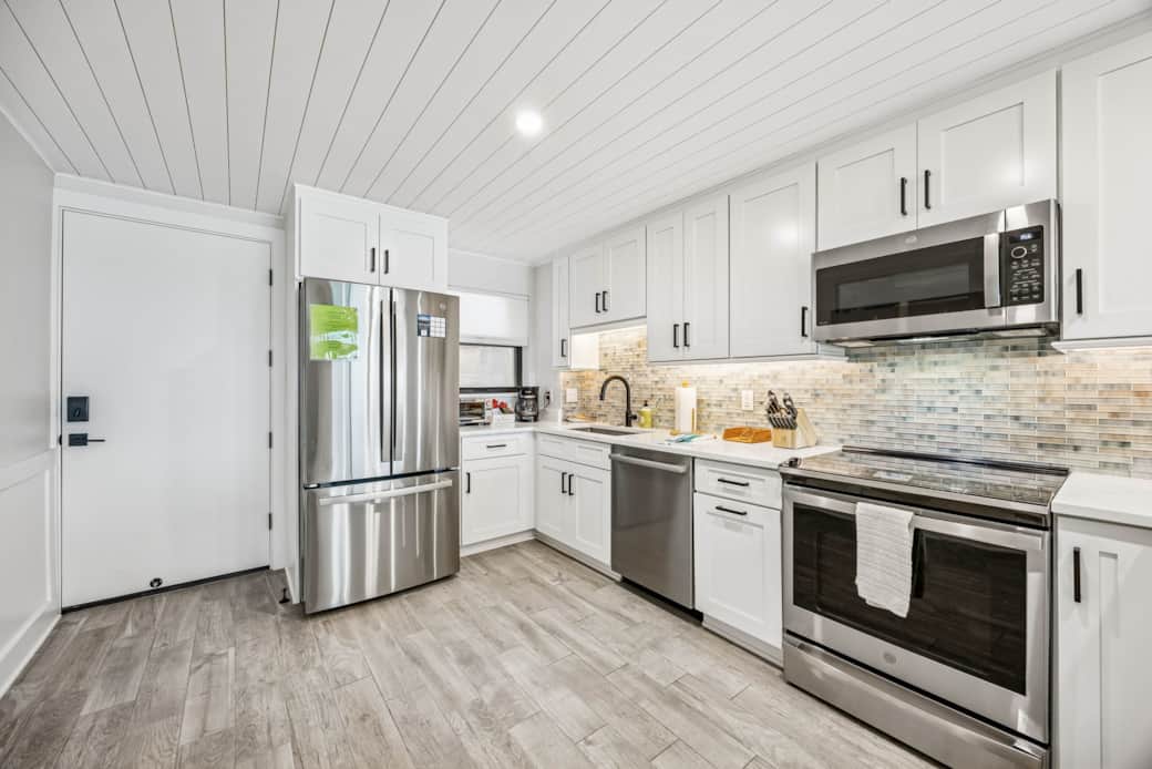 777 Amelia by the Sea - Full Kitchen 2