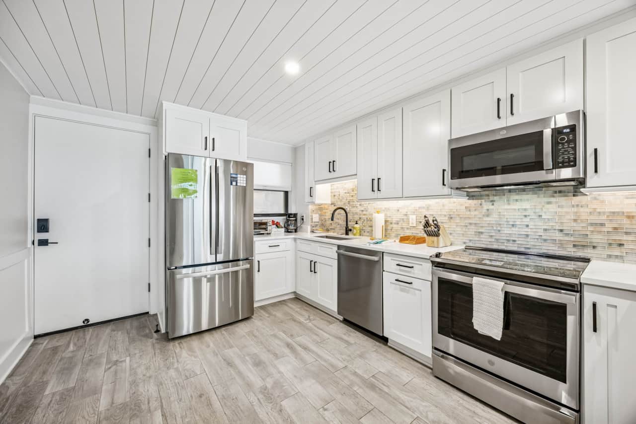 777 Amelia by the Sea - Full Kitchen 2