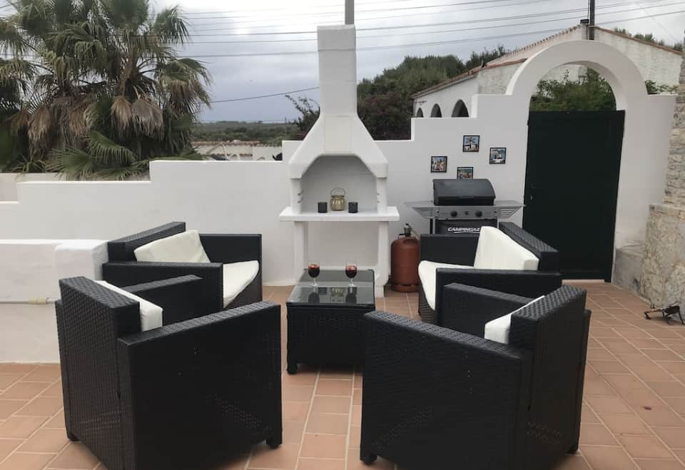 Las Amapolas - Pool Terrace and BBQ
