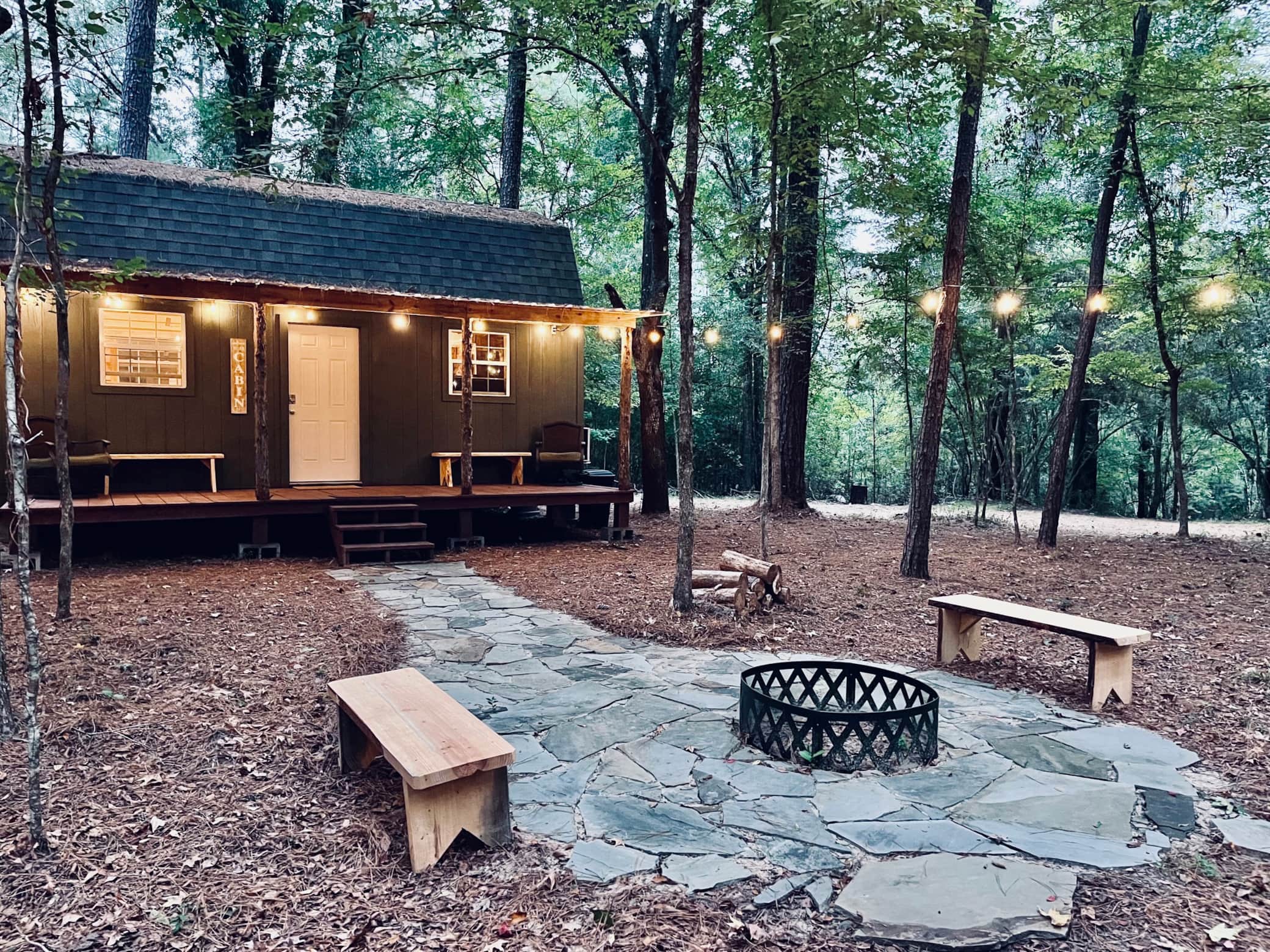 Home [www.lonewolflodgellc.com]