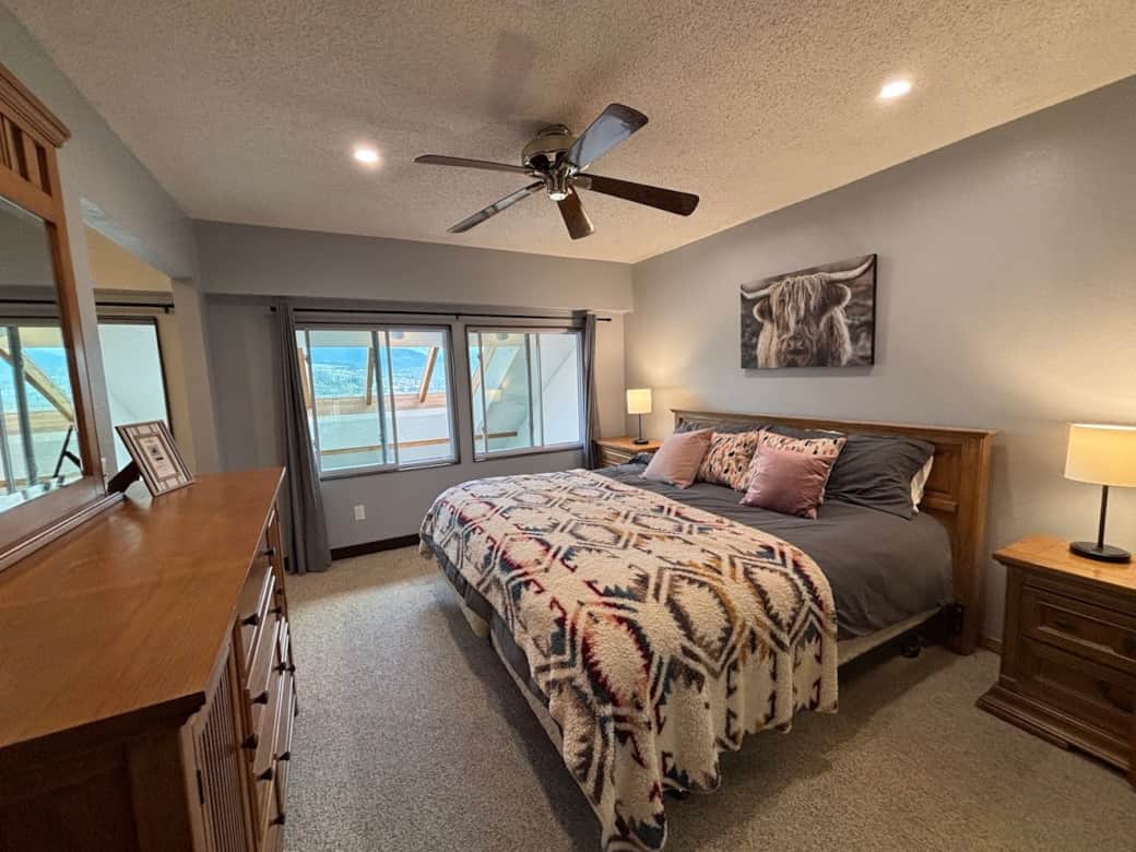 Bedroom #2 (master) has a king bed and offers views of the mountains through the skylights.