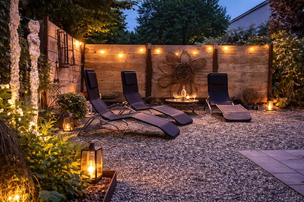 Abendstimmung im Ferienhaus Haus im Garten, gemütlicher Liegebereich Abendstimmung im Ferienhaus Haus im Garten, gemütlicher Liegebereich