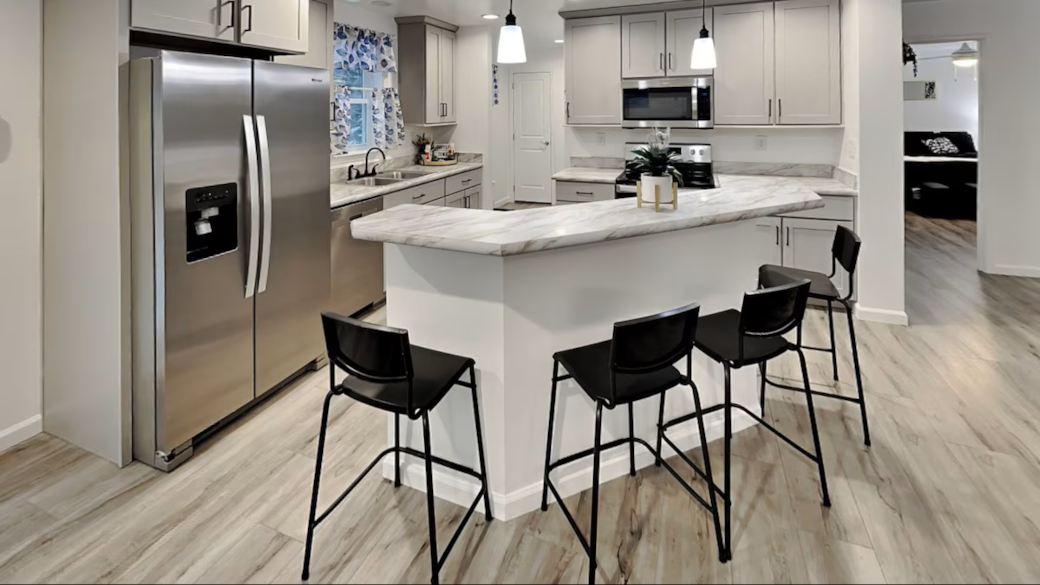 Kitchen island chairs
