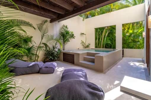 Private Plunge Pool