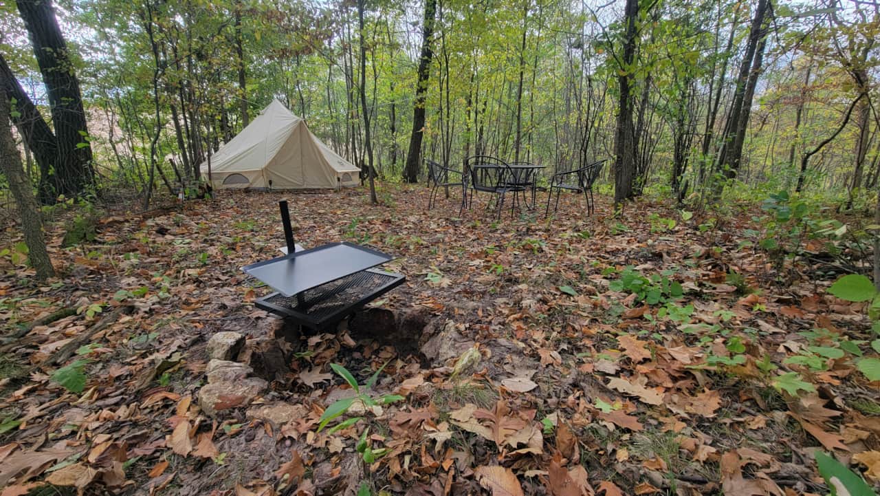 Betula Full campsite, private firepit with cooking grate and skillet 