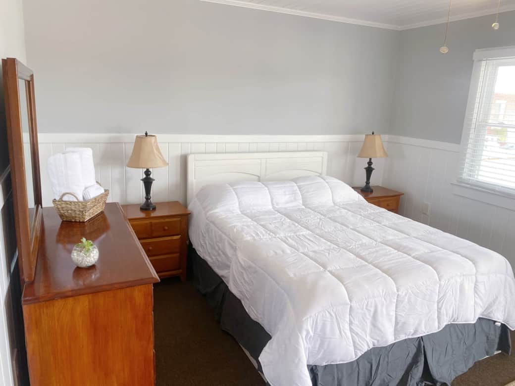 Queen Size Bed Queen Size Bed