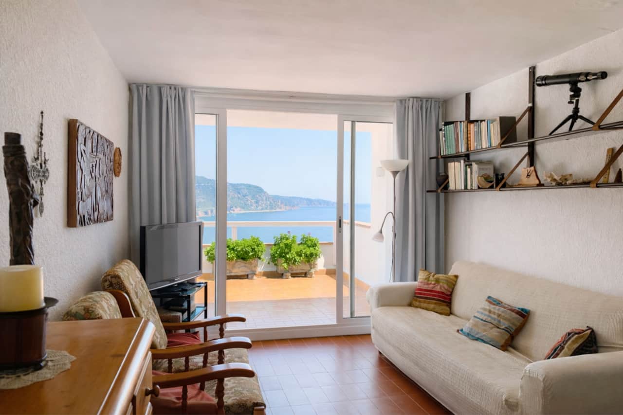 Living room + sea views.