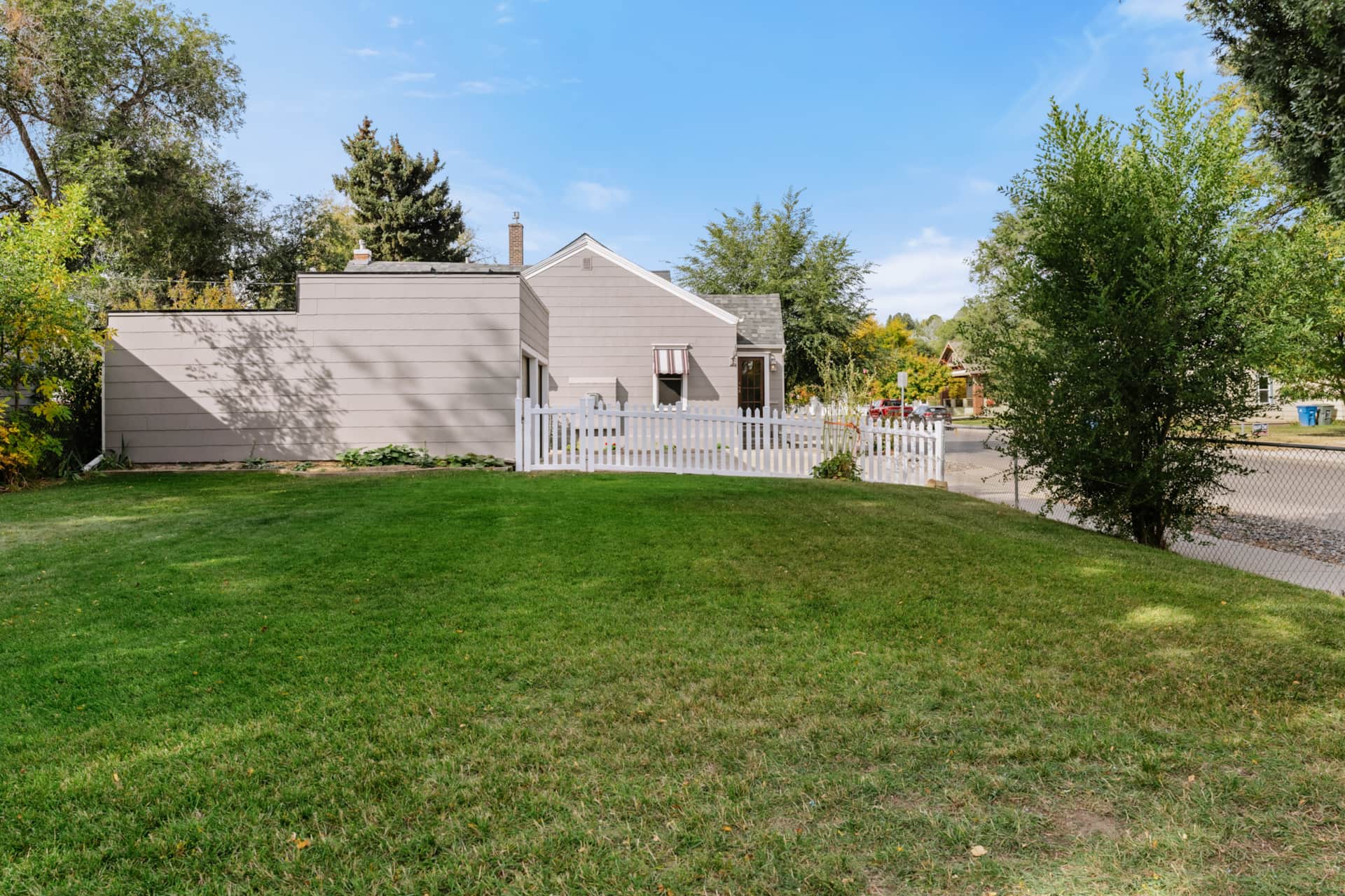 The Van Winkle House — gallery photo 9 of 25
