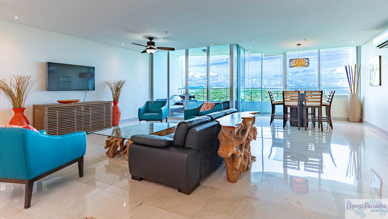 CB23O-Living Area