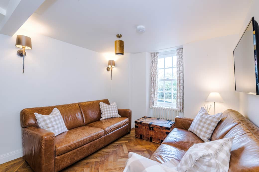 CandyCottage Airbnb 101 Edited