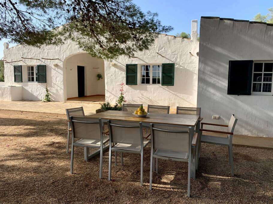 Mesa Exterior