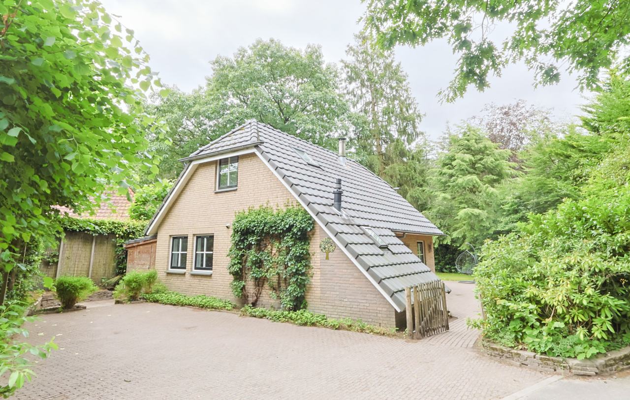 Vorderansicht des Hauses