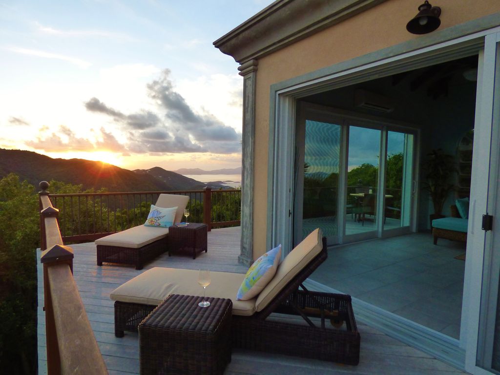 Sunset cocktails for two!