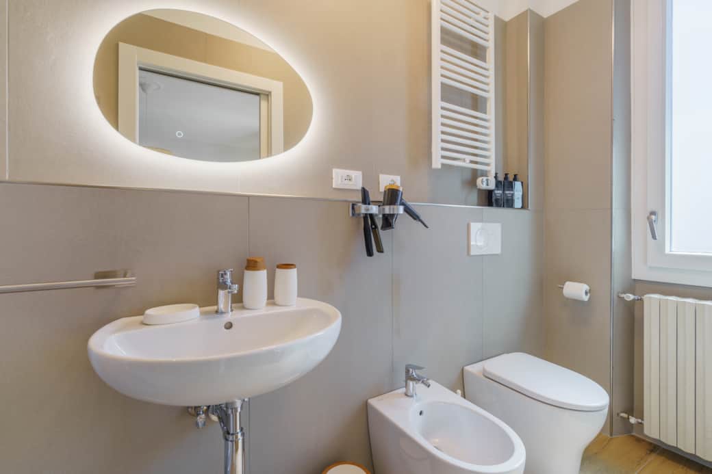 Bagno en-suite camera da letto 1