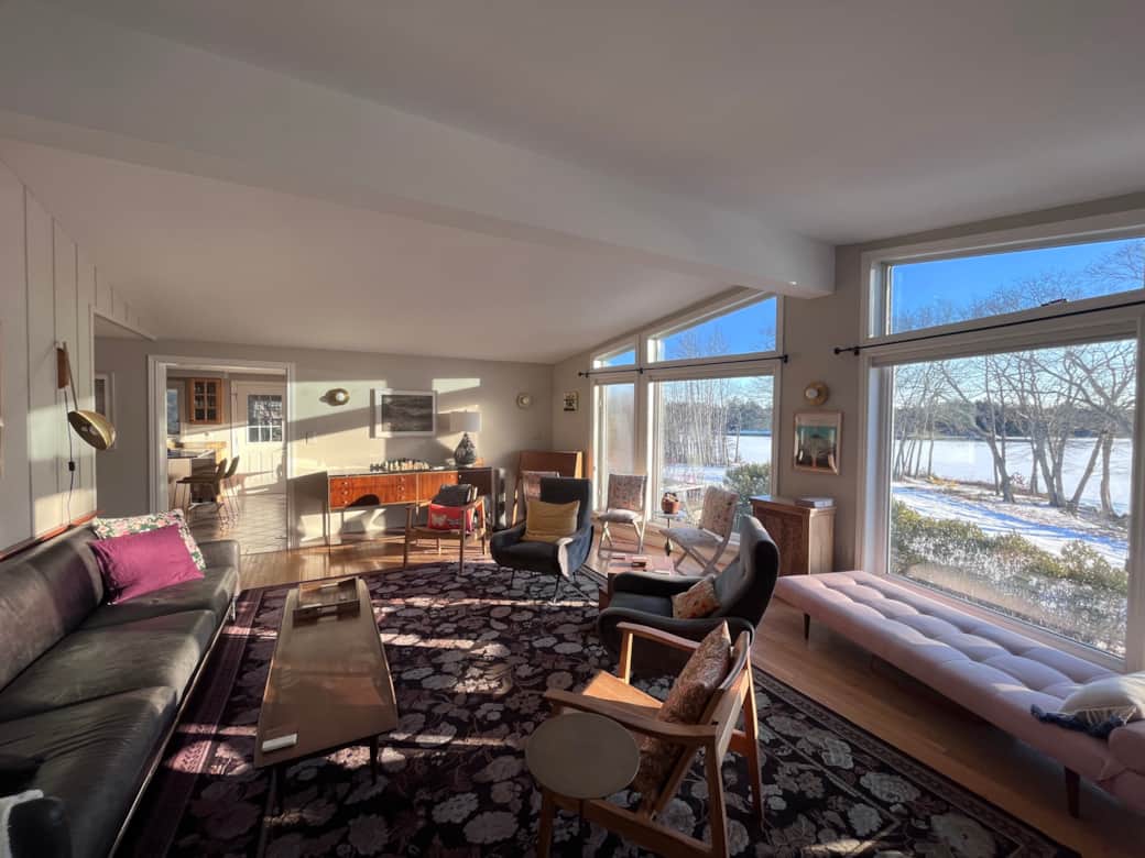Living room wide angle