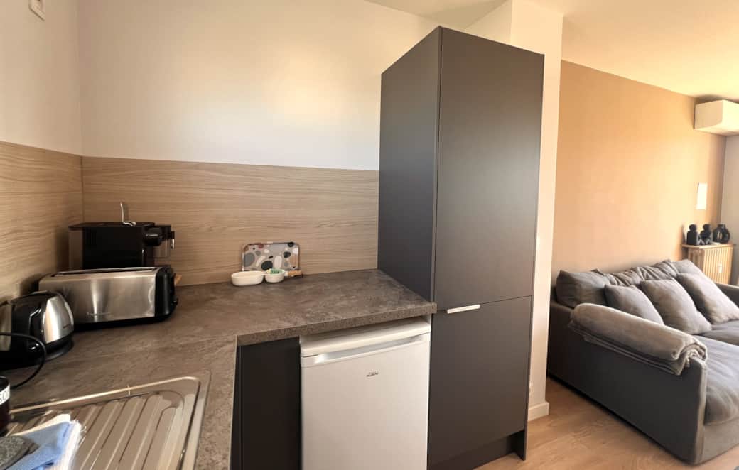 Réfrigérateur, appareils électroménagers