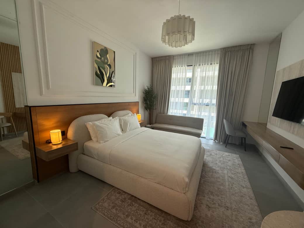 Image (73) Image (73)